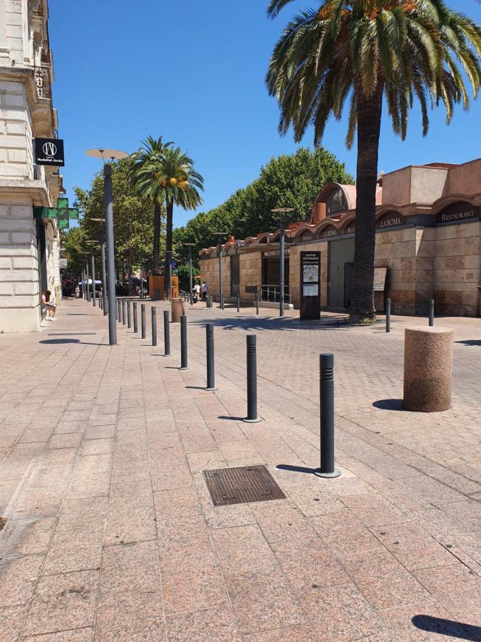Superbe Batisse De Caractere, Coeur De Ville Perpignan Exteriör bild